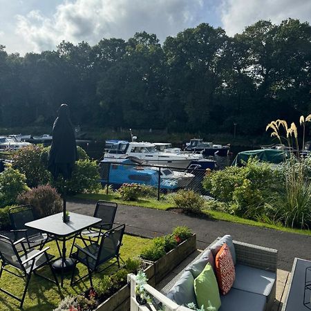 Loch Lomond Riverside Apartments B Balloch Eksteriør bilde