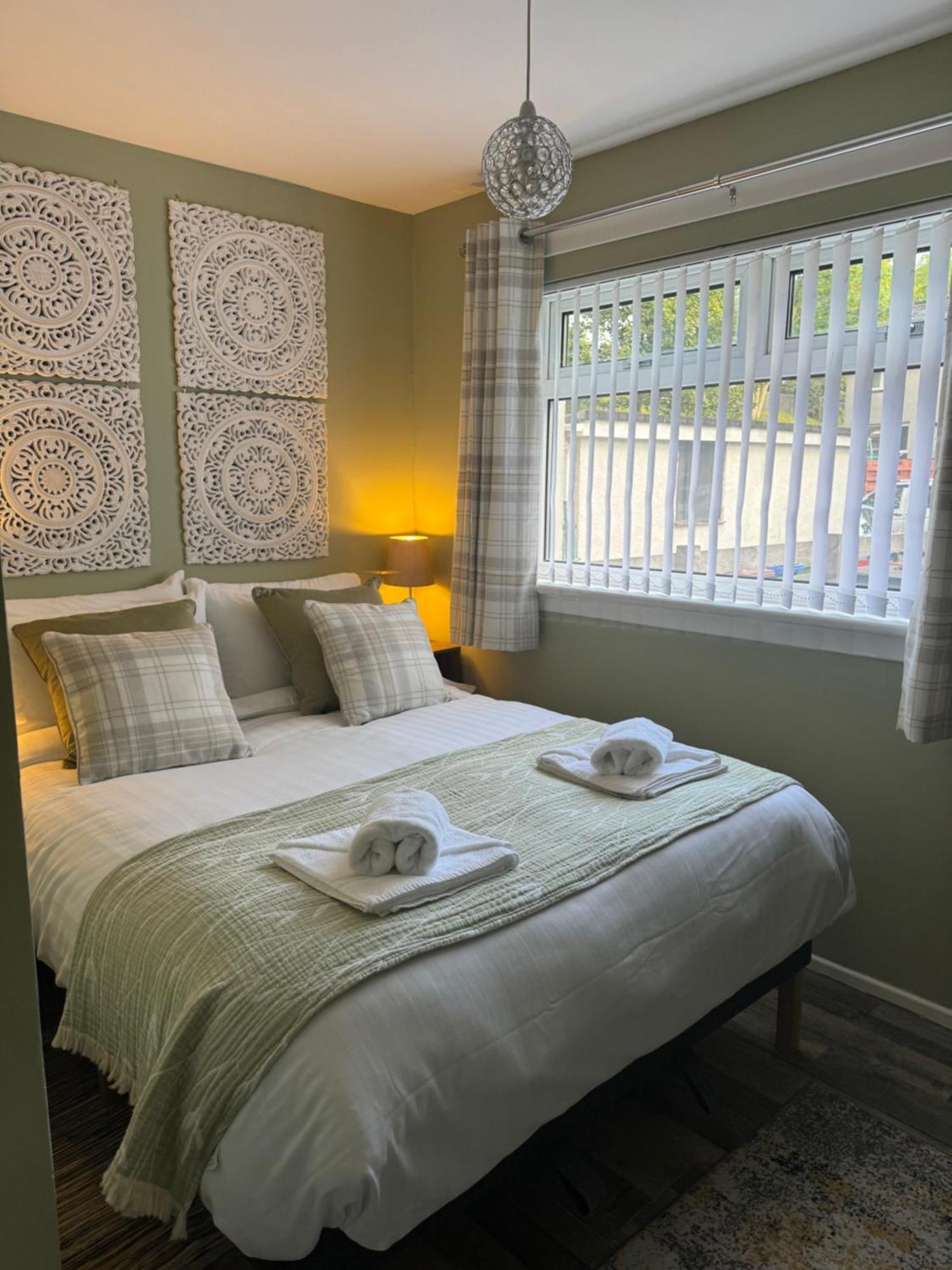 Loch Lomond Riverside Apartments B Balloch Eksteriør bilde
